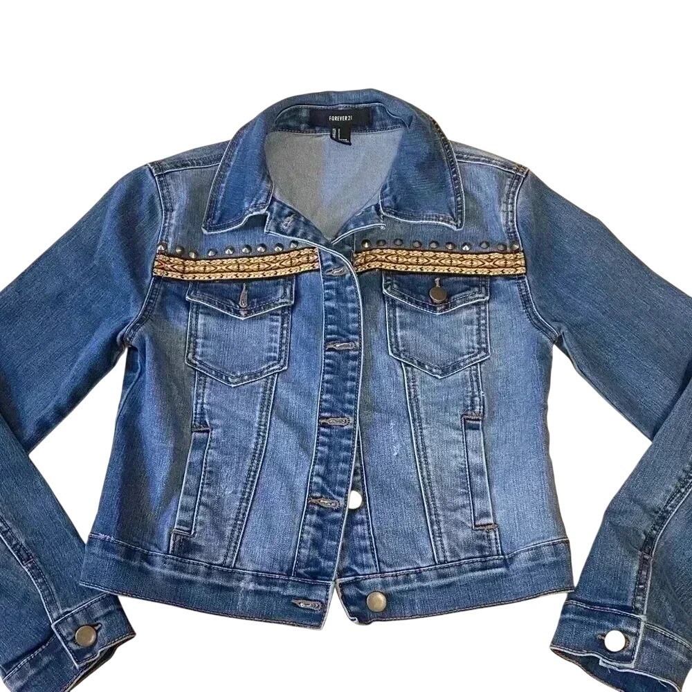 Forever 21 Cropped Denim Jean Jacket Studded Embroidered Aztec design Size Small